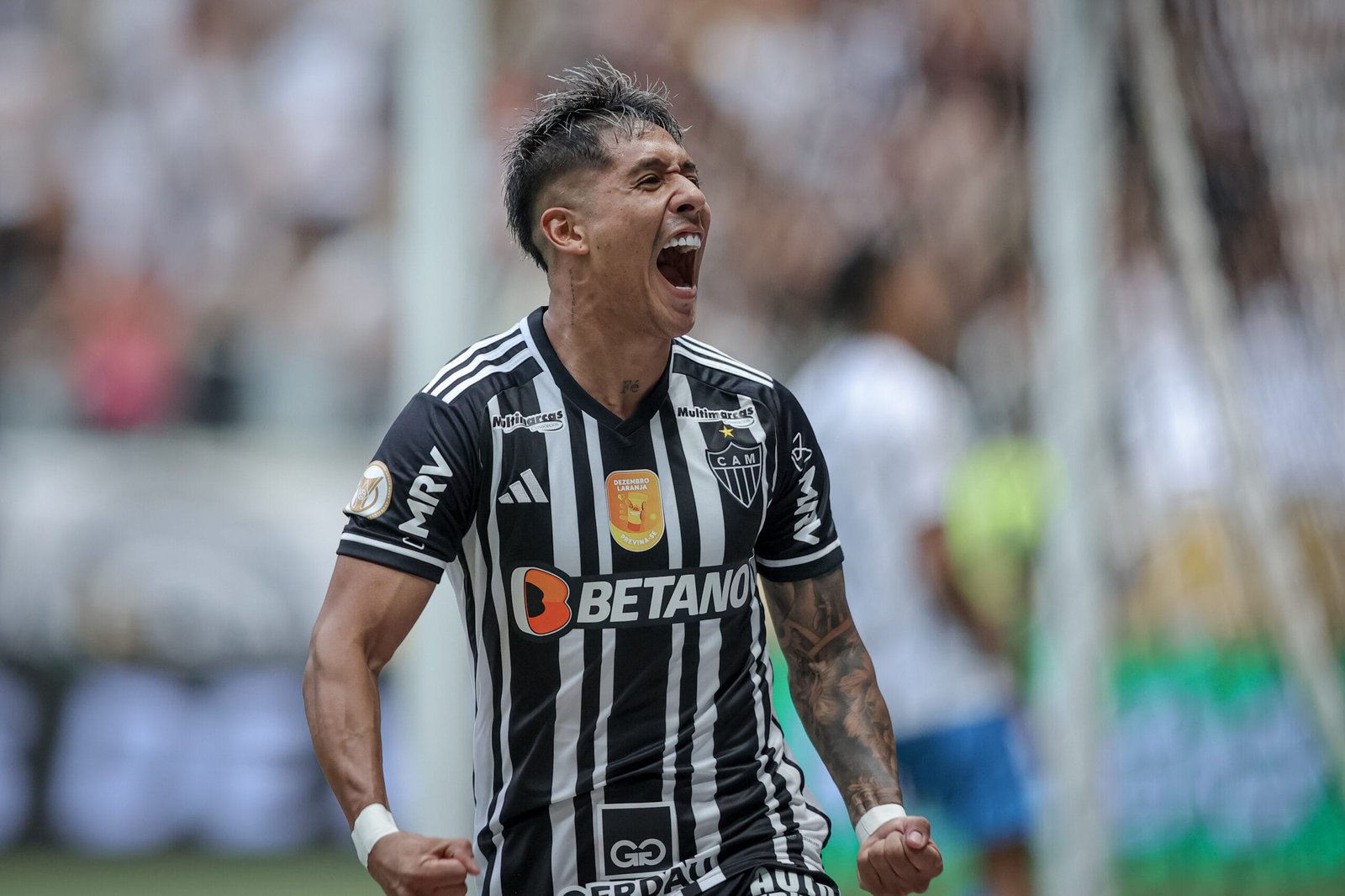 Corinthians é tetra no Paulistão e Inter é campeão do Gaúcho