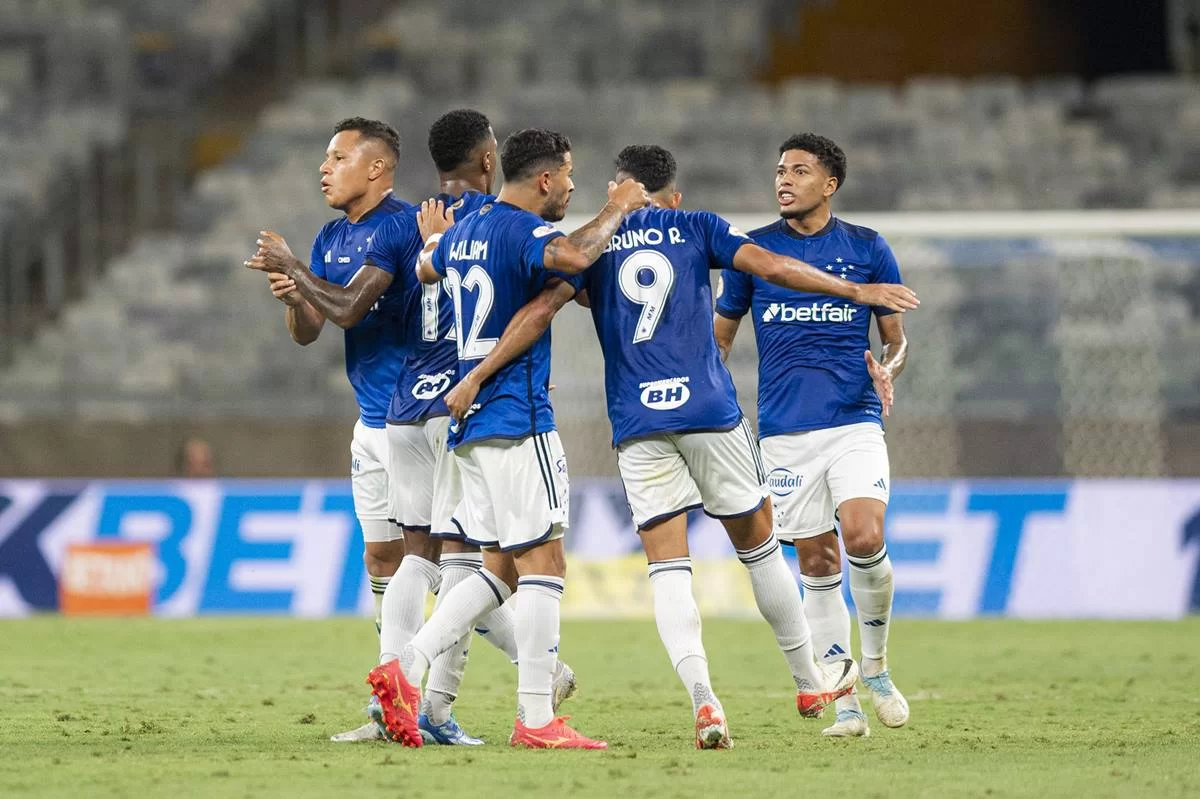 Cruzeiro venceu todos os jogos contra o Goiás no Independência