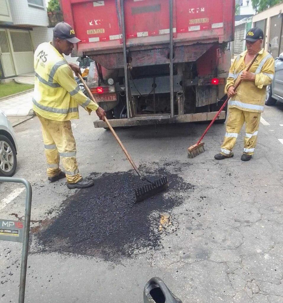 Prefeitura de Ipatinga realizou mais de 1.500 intervenções na malha viária em janeiro 1 7D5EDDB6 2302 4BBE 0E2C BAD7AB466AAE 1