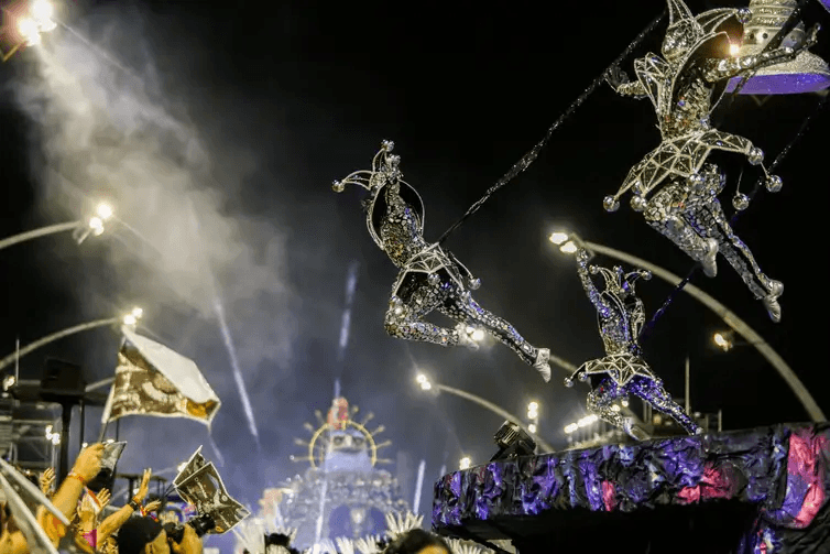 Veja imagens do segundo dia de desfile do carnaval de São Paulo 6 image 90