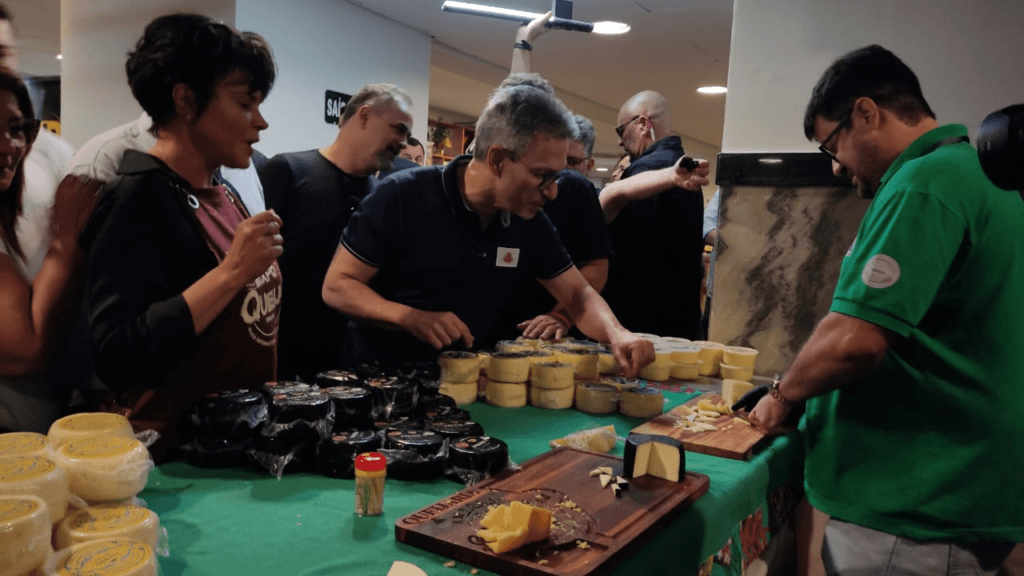 Governador prestigia mais uma edição da Expoqueijo em Araxá 1 image 141
