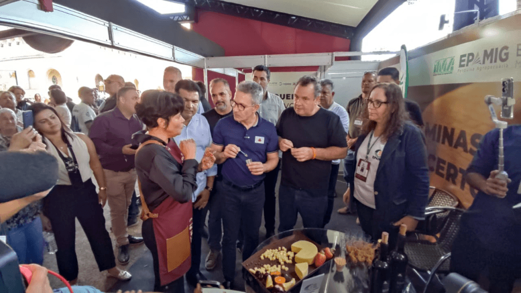Governador prestigia mais uma edição da Expoqueijo em Araxá 3 image 142