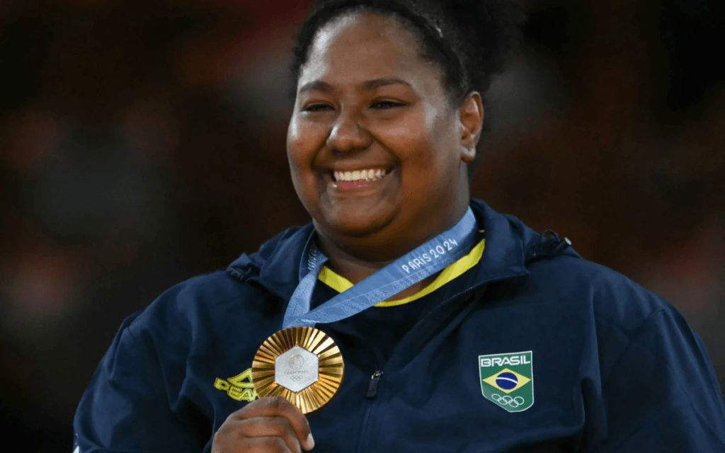 Beatriz Souza conquista primeiro ouro do Brasil em Paris 2024 2 image 14
