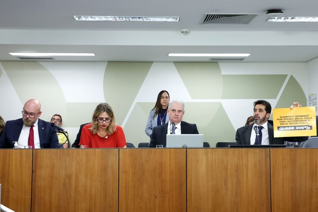 Comissão dá parecer favorável a volta da ajuda de custo para alimentação de policiais 2 17400439065345883640959125978775