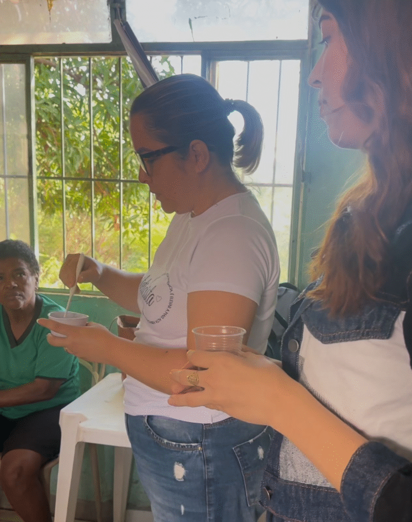 Associadas da Ascanavi recebem orientações sobre saúde bucal e cuidados com a pele 2 image 45