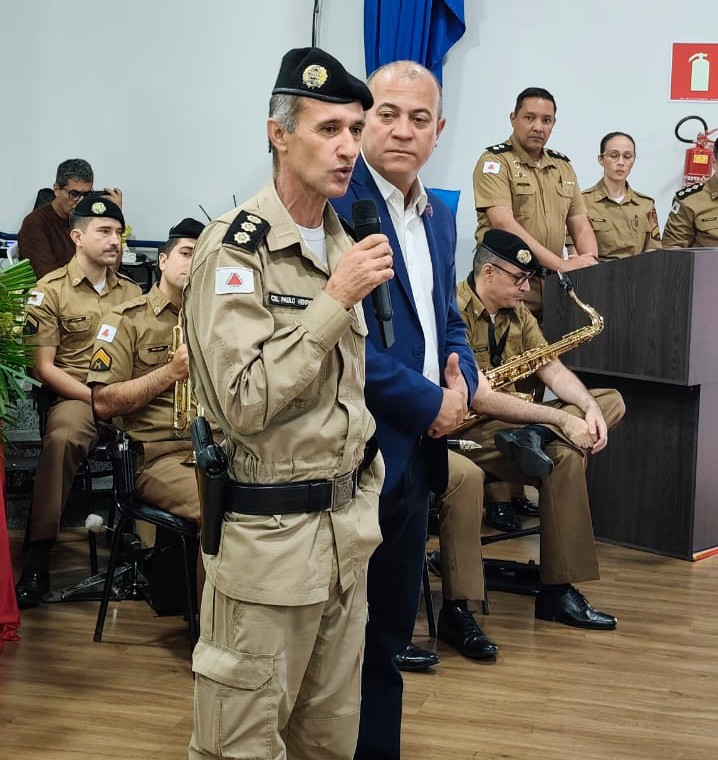 Segurança pública de Governador Valadares reconhece seus benfeitores em solenidade marcante 2 image 92