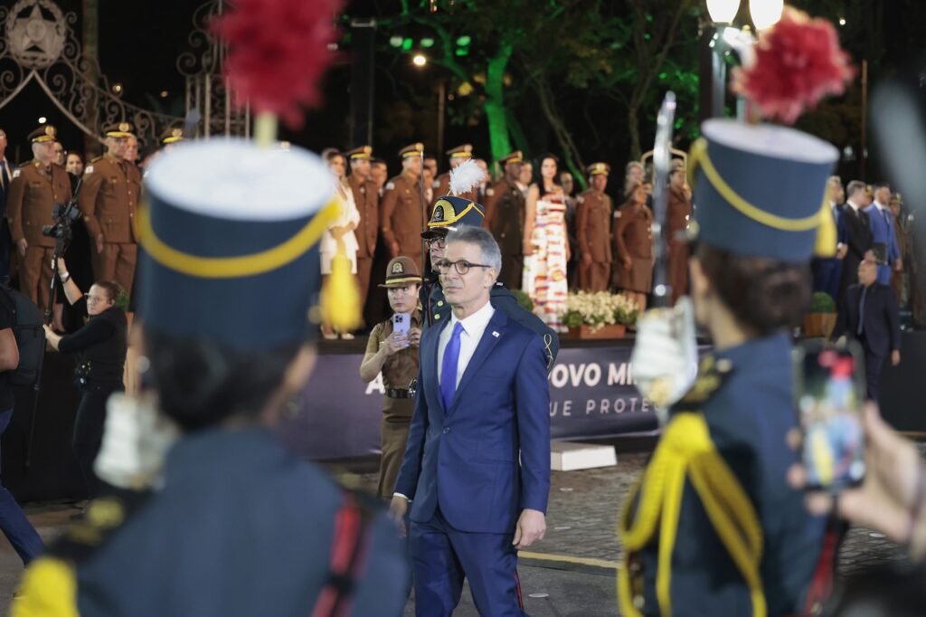 Aniversário de 250 anos da PM tem entrega de edição comemorativa da Medalha Alferes Tiradentes 4 17495607194363206986408321971392