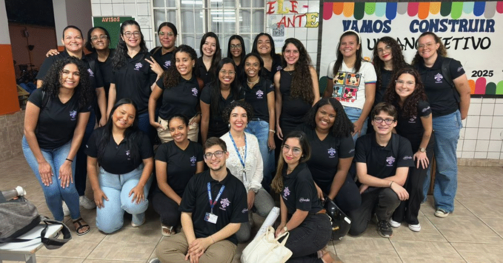 UNIVALE e Escola Júlio Soares unem forças para promover leitura e escrita entre estudantes da EJA 4 image 155