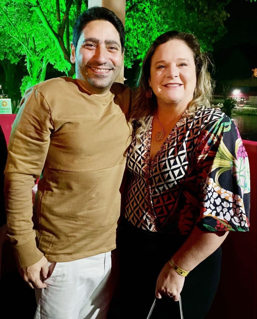 Fernando e Aninha Graciolli mostram os registros da noite que celebrou os 58 anos do Clube Filadélfia e Dia dos Namorados 9 image 197