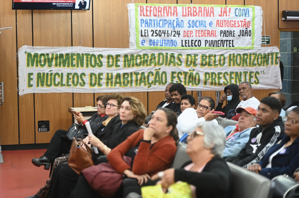 Debate aponta soluções de financiamento e ambientais para os municípios 3 image 249