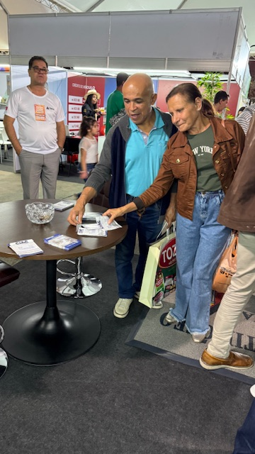 Câmara atende cidadãos de diversos bairros no primeiro dia da Expo Inox 2025 1 image 62